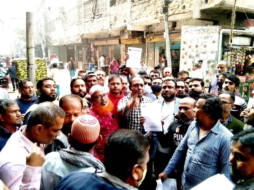 নারায়ণগঞ্জ কাঁপানো শামীম ওসমান এর এলাকায় বি এন পির জোসেফ এর লিফলেট বিতরন