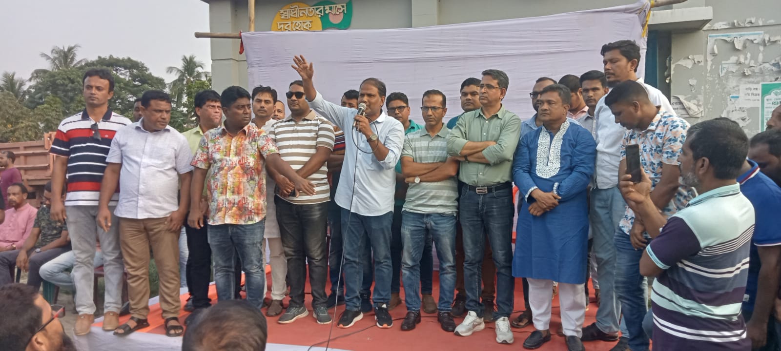 কেশবপুরে সাম্য ও মানবিক সমাজ বিনির্মাণে সেচ্ছাসেবক দলের পথসভা ও লিফলেট বিতরণ