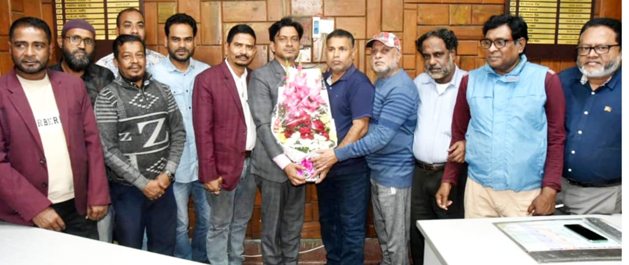 কেন্দ্রীয় ফটো জার্নালিস্ট এসোসিয়েশনের নবনির্বাচিত কমিটির সাক্ষাৎ