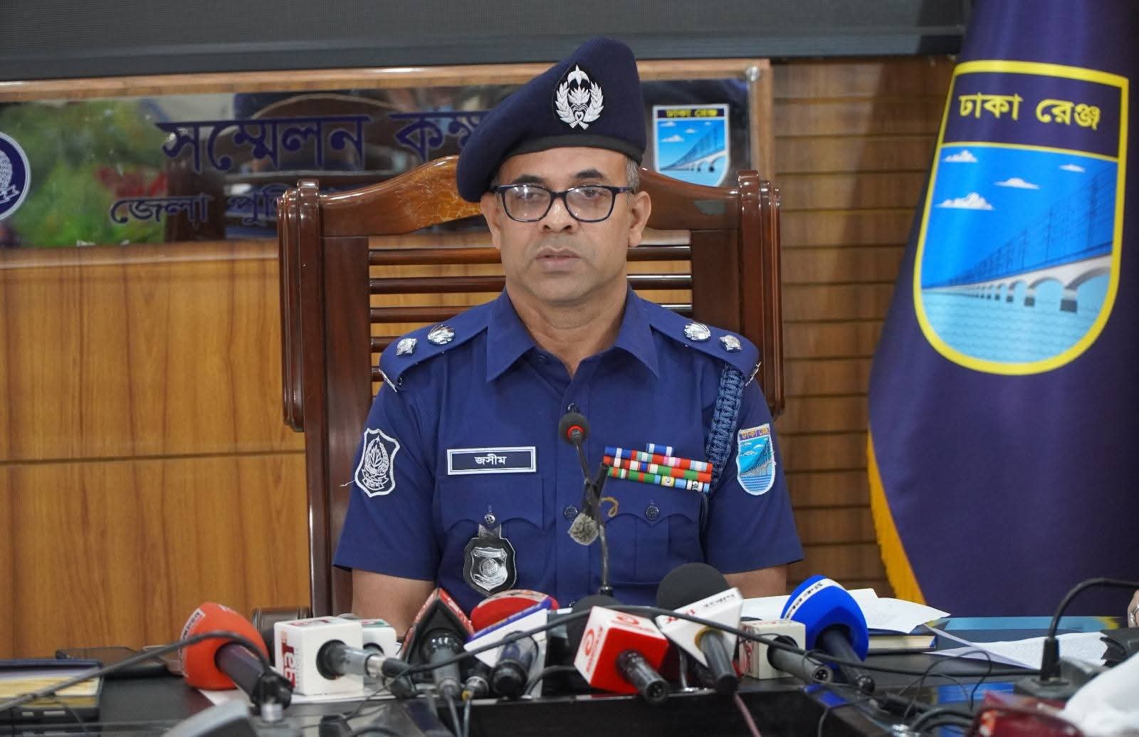 লকডাউন’ কর্মসূচীকে ঘিরে সর্বোচ্চ কঠোর অবস্থানে আইন-শৃঙ্খলা বাহিনী — পুলিশ সুপার জসিম উদ্দিন
