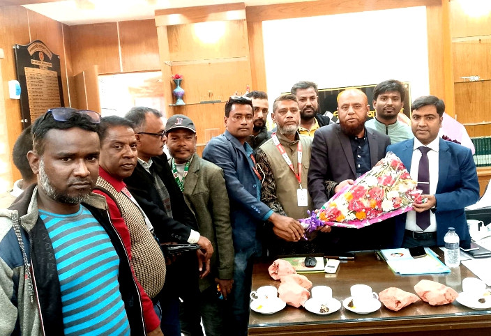 সাঘাটায় উপজেলা নির্বাহী কর্মকর্তার সাথে সাংবাদিকদের পরিচিতি ও মতবিনিময় সভা অনুষ্ঠিত