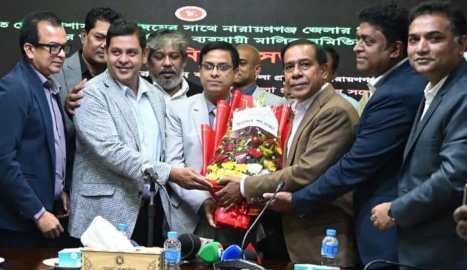 যানজট, নিরাপত্তাহীনতা ও দূষণ সমস্যা সহ চিকিৎসাসেবার দুরবস্থা সমাধানে দ্রুত পদক্ষেপ দাবি