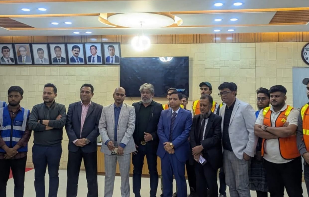 নারায়ণগঞ্জ শহরের যানজট নিরসনে আবারো স্বেচ্ছাসেবক নিয়োগ দিলো বিকেএমইএ ও চেম্বার অব কমার্স