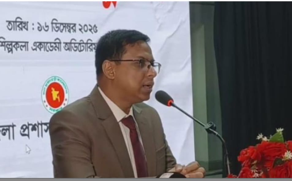 মুক্তিযোদ্ধাদের সম্মানে সংবর্ধনা অনুষ্ঠানে মুক্তিযোদ্ধারাই আমাদের প্রেরণা ও পথপ্রদর্শক: ডিসি মোহাম্মদ রায়হান কবির