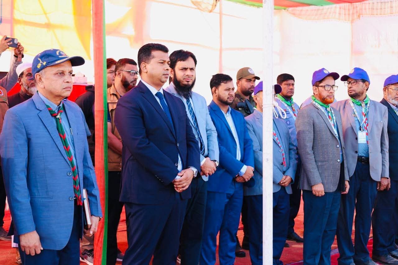 নিজেদের বদলালেই রাষ্ট্র বদলাবে—রোভার স্কাউটদের উদ্দেশ্যে চট্টগ্রামের জেলা প্রশাসক  জাহিদুল ইসলাম