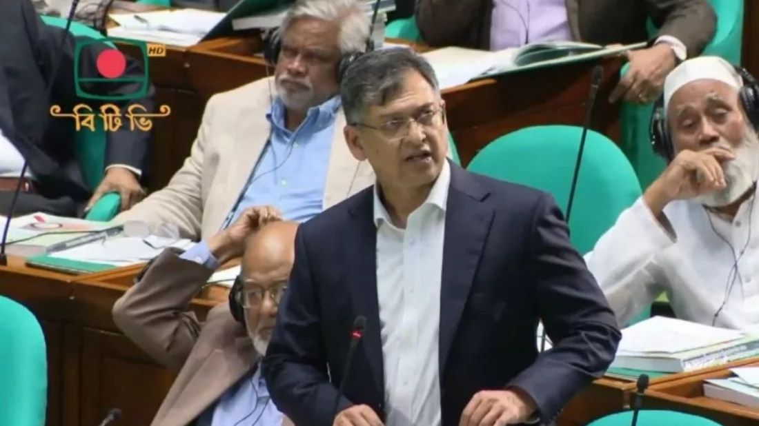 স্বরাষ্ট্রমন্ত্রী: বিরোধী দল অসাংবিধানিকভাবে সংস্কার পরিষদের শপথ নিয়েছে