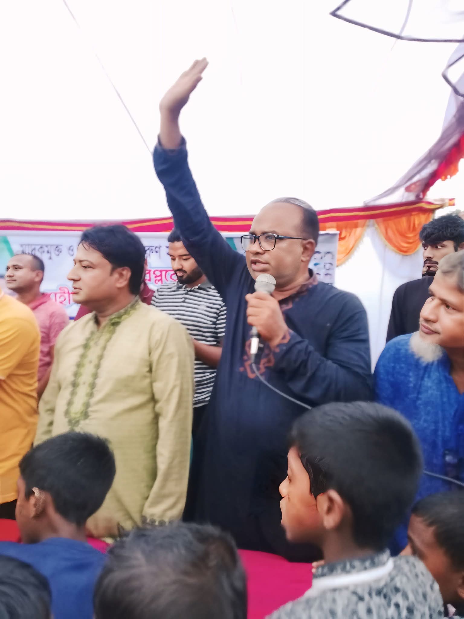 এফ এম রফিকুল ইসলাম খর্নিয়া ইউনিয়নবাসীর সেবায় জীবন উৎসর্গ করতে চান