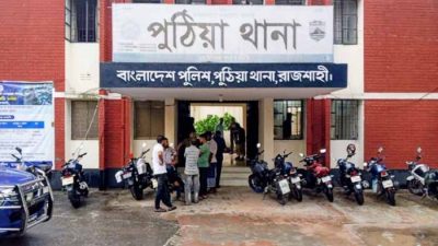 পুঠিয়ায় মহাসড়কে মহিষবোঝাই ট্রাক ডাকাতি, আতঙ্ক ছড়িয়েছে ব্যবসায়ীদের মধ্যে