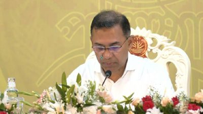 প্রধানমন্ত্রী নিরাপত্তা কৌশল নিয়ে নির্দেশনা দিলেন জনগণের কাছে সংযুক্ত থাকার জন্য