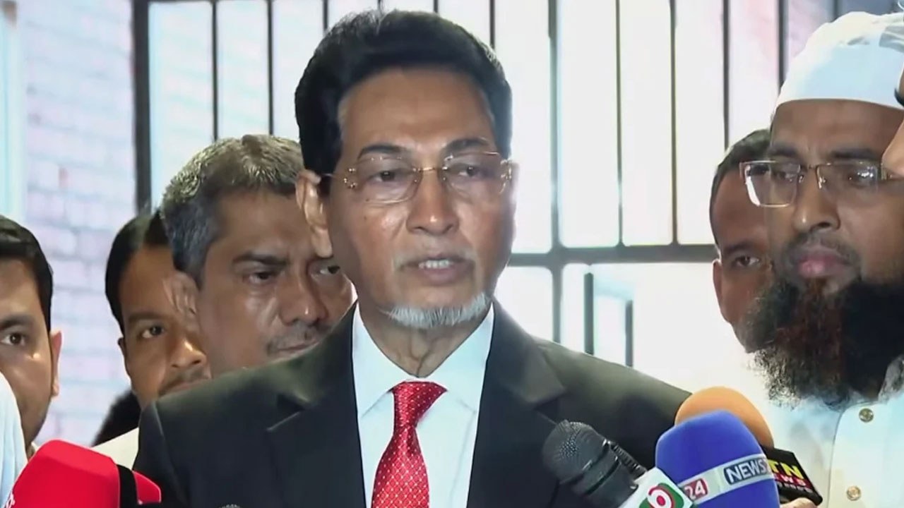 অভ্যন্তরীণ বিষয়ে প্রতিবেশীদের হস্তক্ষেপ চাই না: চিফ হুইপ নূরুল ইসলাম মনি