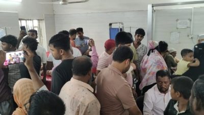 নারায়ণগঞ্জে মোটরসাইকেল ছিনতাই মামলার আসামি ধরতে গিয়ে পুলিশের ওপর হামলা