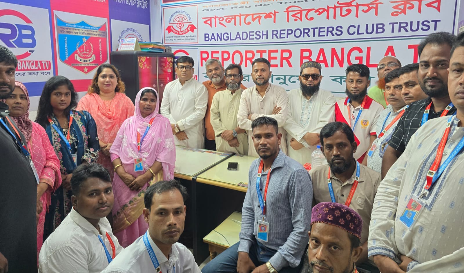 মানবাধিকার ফাউন্ডেশন এর গাজীপুর সিটি কর্পোরেশন কমিটির আলোচনা সভা ও পরিচয়পত্র বিতরণ অনুষ্ঠিত