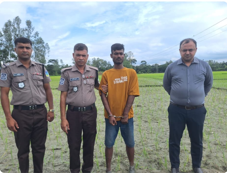 বকশীগঞ্জে মাদকাসক্ত ছেলেকে আইনের হাতে তুলে দিলেন বাবা