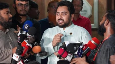 নাহিদ ইসলামের দাবি: শেখ হাসিনার জন্য ফাঁসির রায় কার্যকর করতে হবে
