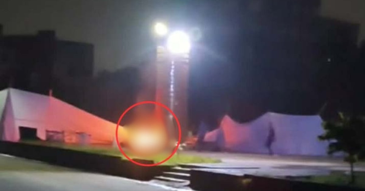 নারায়ণগঞ্জে জুলাই স্মৃতিস্তম্ভে আগুন দেওয়ার ঘটনা, তদন্ত চলছে