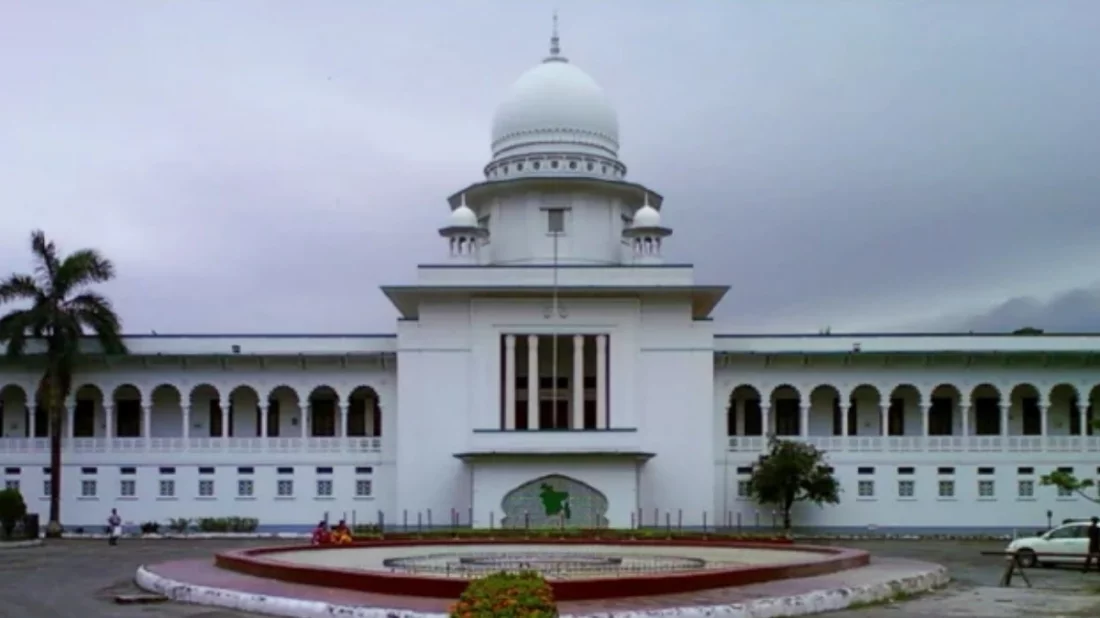 নির্দিষ্ট মামলা না থাকলে ‘শ্যোন অ্যারেস্ট’ নয়, হাইকোর্টের আদেশ স্থগিত