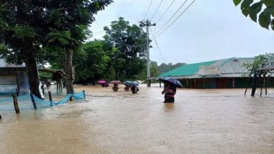 ভারী বৃষ্টির কারণে ১৪ জেলায় প্লাবনের আশঙ্কা