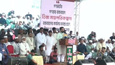 তারেক রহমানের চীন সফরের অর্জন শূন্য: নাহিদ ইসলাম