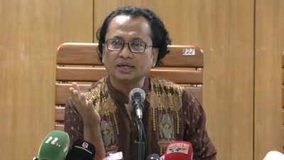সাভারে বিস্ফোরণ নিয়ে নাহিদের বক্তব্য রাজনৈতিক বললেন প্রধানমন্ত্রীর উপদেষ্টা