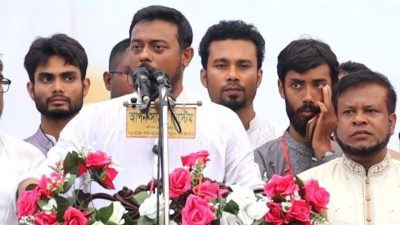 কুড়িগ্রামে এনসিপির পথসভায় সরকারের বিরুদ্ধে বক্তব্য