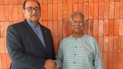 ইরানের রাষ্ট্রদূতের সঙ্গে মুহাম্মদ ইউনূসের সাক্ষাৎ, ইরান সফরের আমন্ত্রণ জানানো হয়েছে