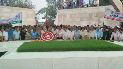 বিএনপির নতুন স্থায়ী কমিটির সদস্যদের শ্রদ্ধা নিবেদন শহীদ জিয়া ও খালেদা জিয়ার সমাধিতে