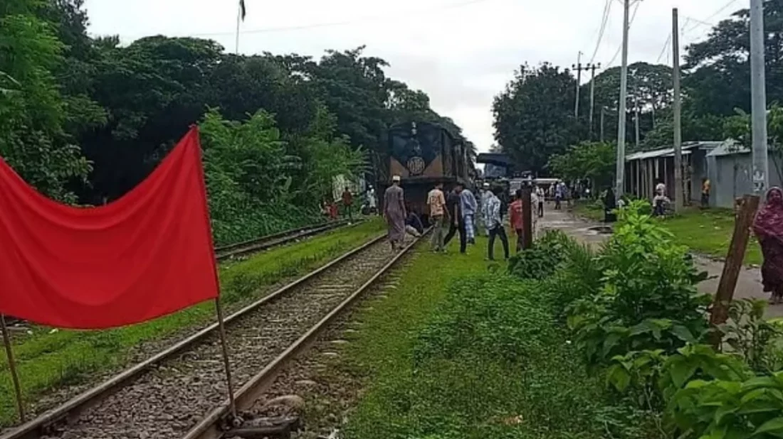 ঢাকা-ময়মনসিংহ রেলপথে ট্রেন চলাচল বন্ধ
