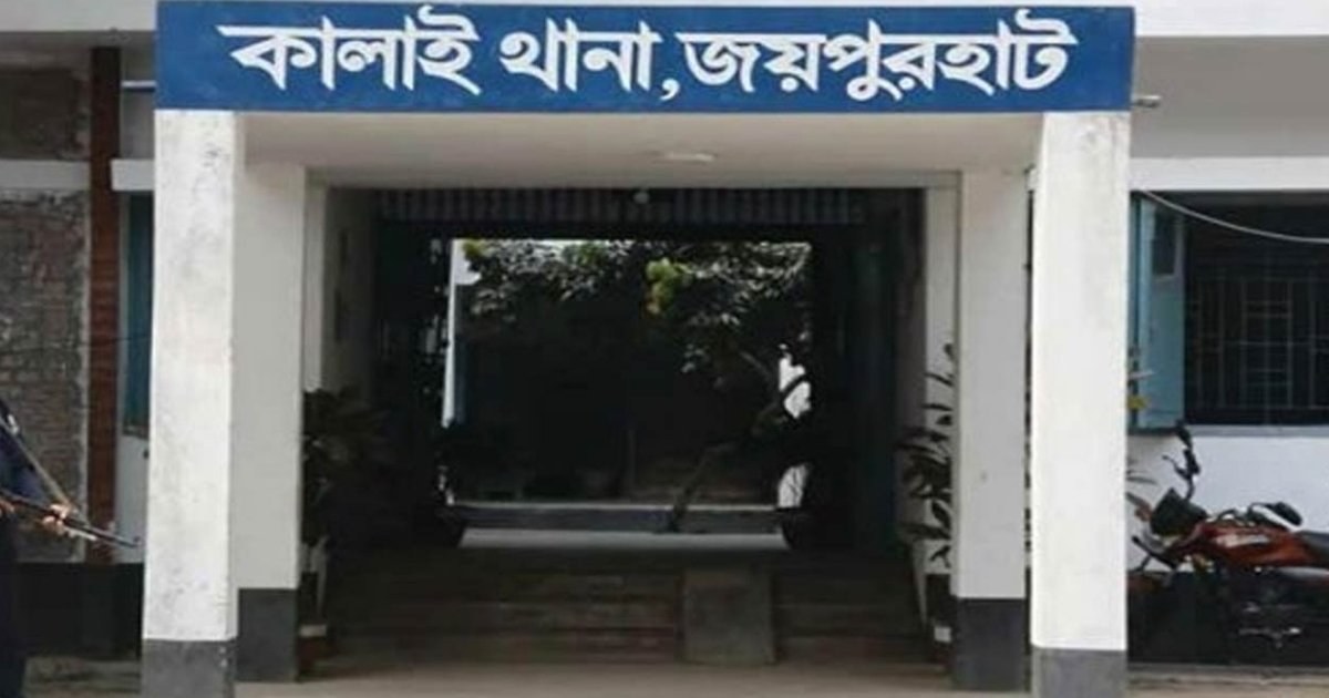 বিদ্যুৎস্পৃষ্ট ছেলেকে বাঁচাতে গিয়ে বাবার মৃত্যু