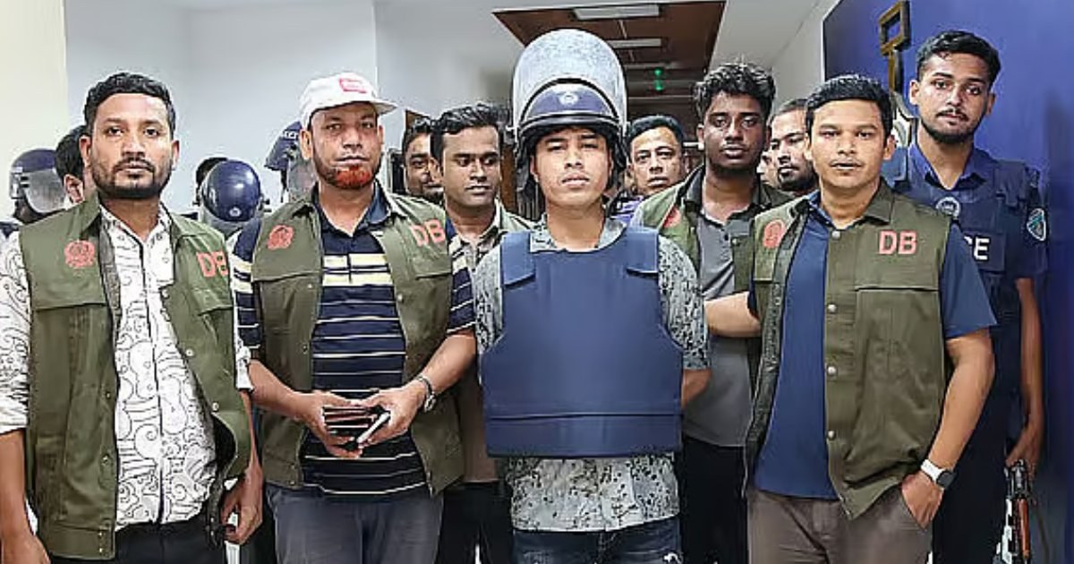 চাঁদাবাজি মামলায় চট্টগ্রামের শীর্ষ সন্ত্রাসী ডেভিড ইমন পাঁচ দিনের রিমান্ডে