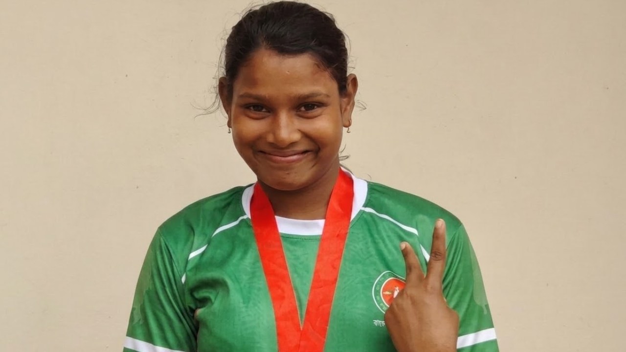 সুনামগঞ্জে কিশোরী ফুটবলার বনফুলের ওপর হামলা, দুই গ্রেপ্তার