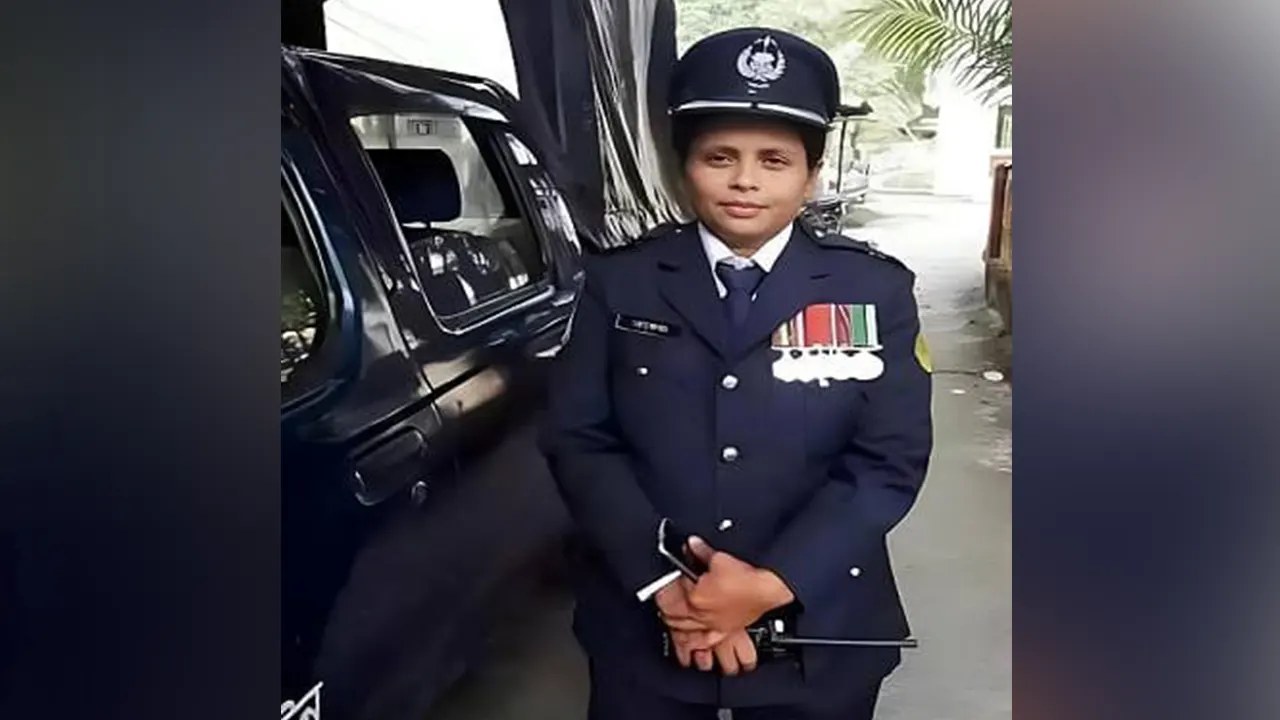শরণখোলায় কলেজছাত্রের বিরুদ্ধে থানার ওসির অভিযোগের পাল্টা দাবি