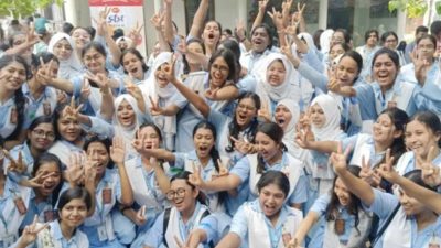 পাসের হার ও জিপিএ-৫ দুটিতেই এগিয়ে মেয়েরা