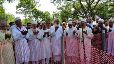 গাইবান্ধায় জামায়াত কর্মী ও শিবির নেতার কবর জিয়ারত করলেন ডা. শফিকুর রহমান