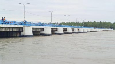 তিস্তার পানি বিপৎসীমার ওপর দিয়ে প্রবাহিত, স্বল্পমেয়াদি বন্যার আশঙ্কা