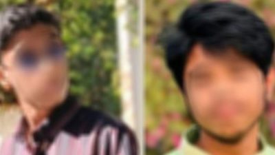 ঢাকা বিশ্ববিদ্যালয়ে সমকামিতার অভিযোগে দুই শিক্ষার্থী বহিষ্কার