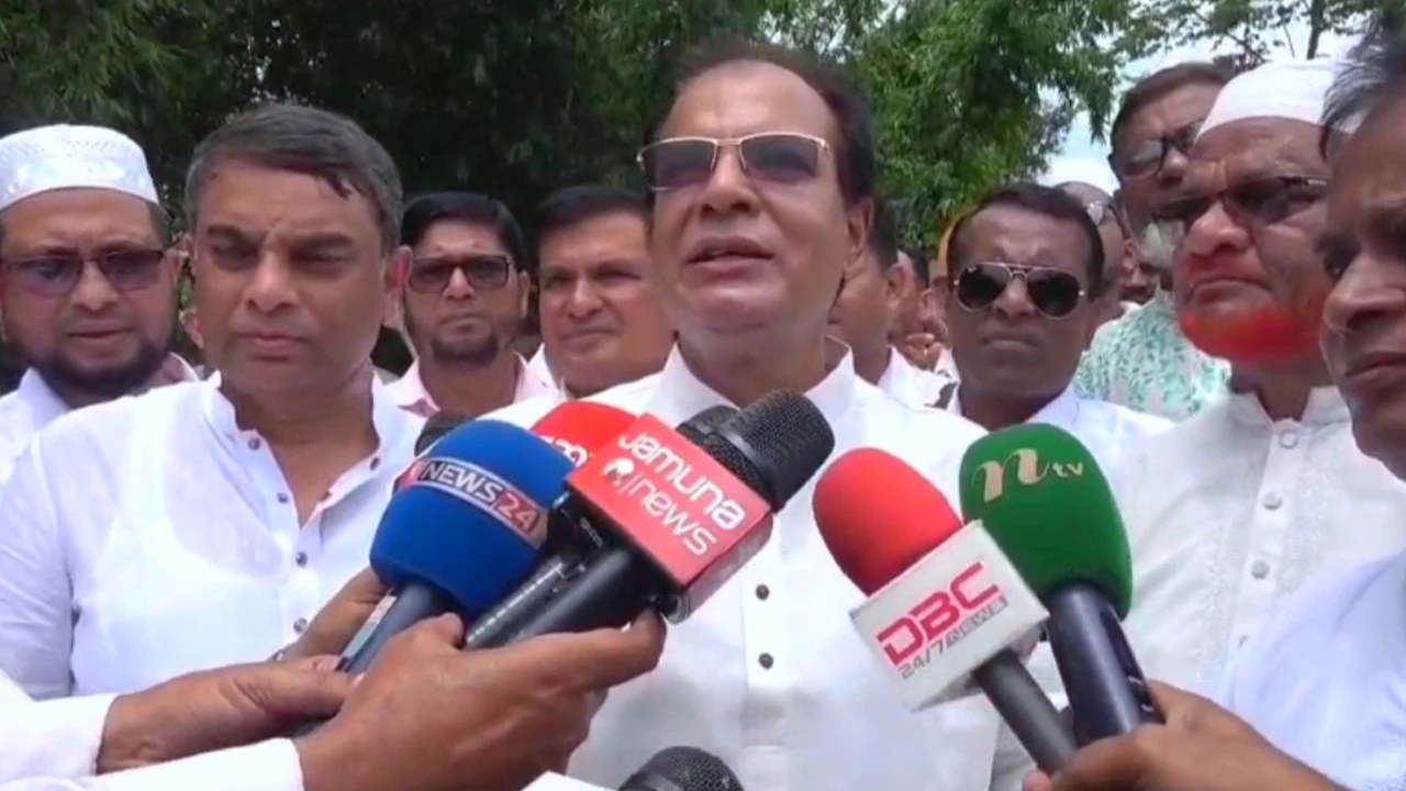 চা ইন্ডাস্ট্রি পুনরুদ্ধারে সরকারের সহযোগিতার আশ্বাস ত্রাণমন্ত্রীর