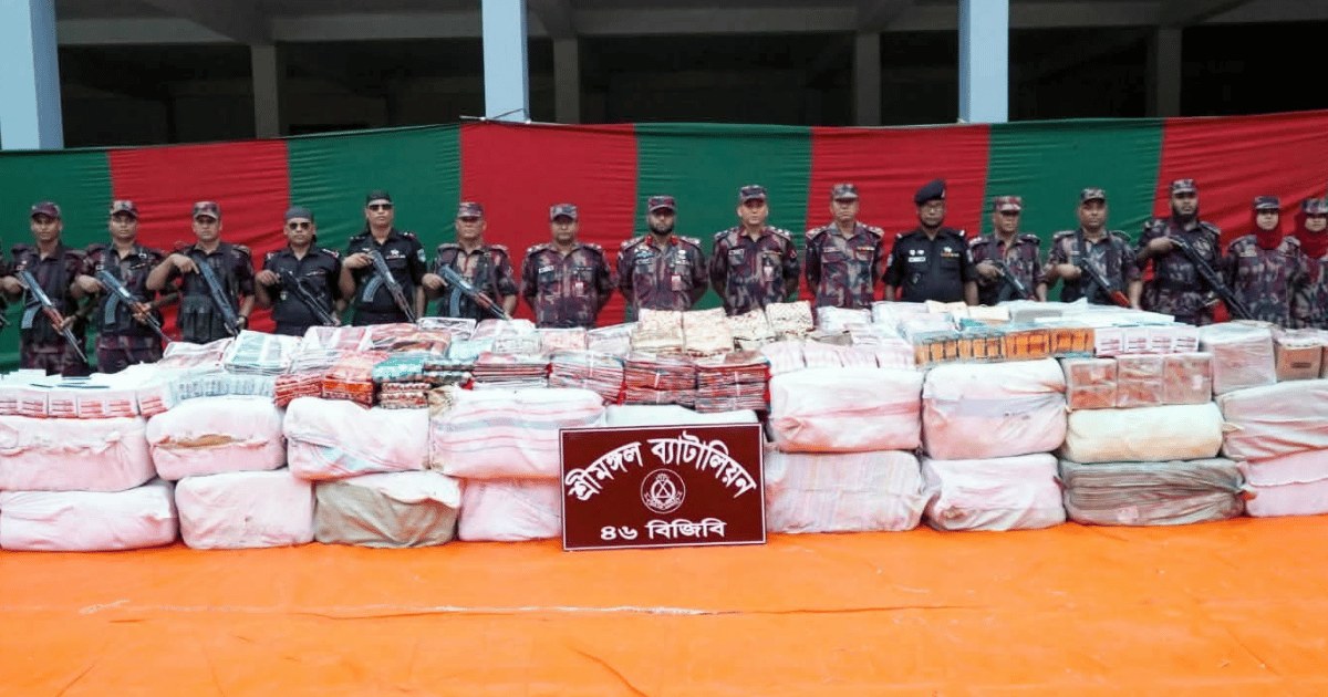 শ্রীমঙ্গল রেলস্টেশনে ৩ কোটি টাকার ভারতীয় পণ্য জব্দ