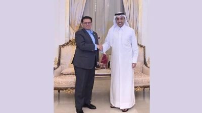 কাতারের শ্রমমন্ত্রীর সঙ্গে বাংলাদেশের পররাষ্ট্রমন্ত্রীর বৈঠক, শ্রম খাতে সহযোগিতা বাড়ানোর অঙ্গীকার