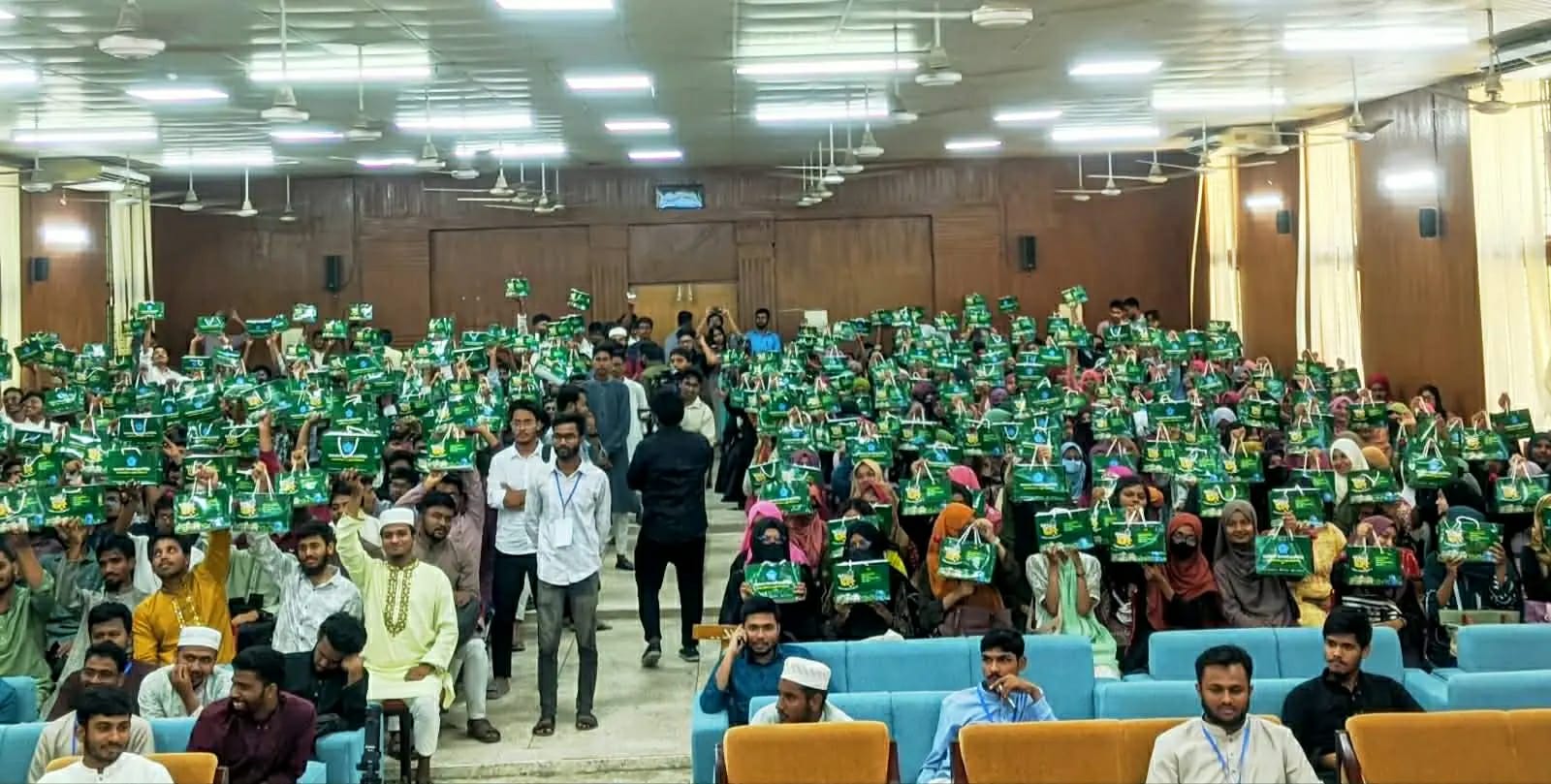 হাজারো শিক্ষার্থীর অংশগ্রহণে নোবিপ্রবিতে ছাত্রশিবিরের নবীন বরণ অনুষ্ঠিত