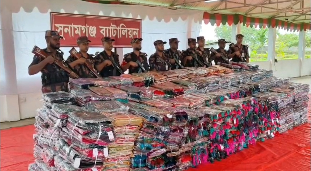 সুনামগঞ্জে বিজিবির অভিযানে ৩ কোটি ৫৮ লাখ ১৯ হাজার টাকার ২৬৮৪ পিস অবৈধ ভারতীয় শাড়ি জব্দ