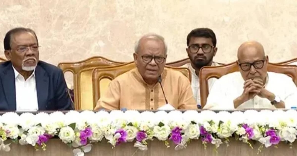 রাষ্ট্র পুনর্গঠনের কাজ করছে সরকার: রিজভী