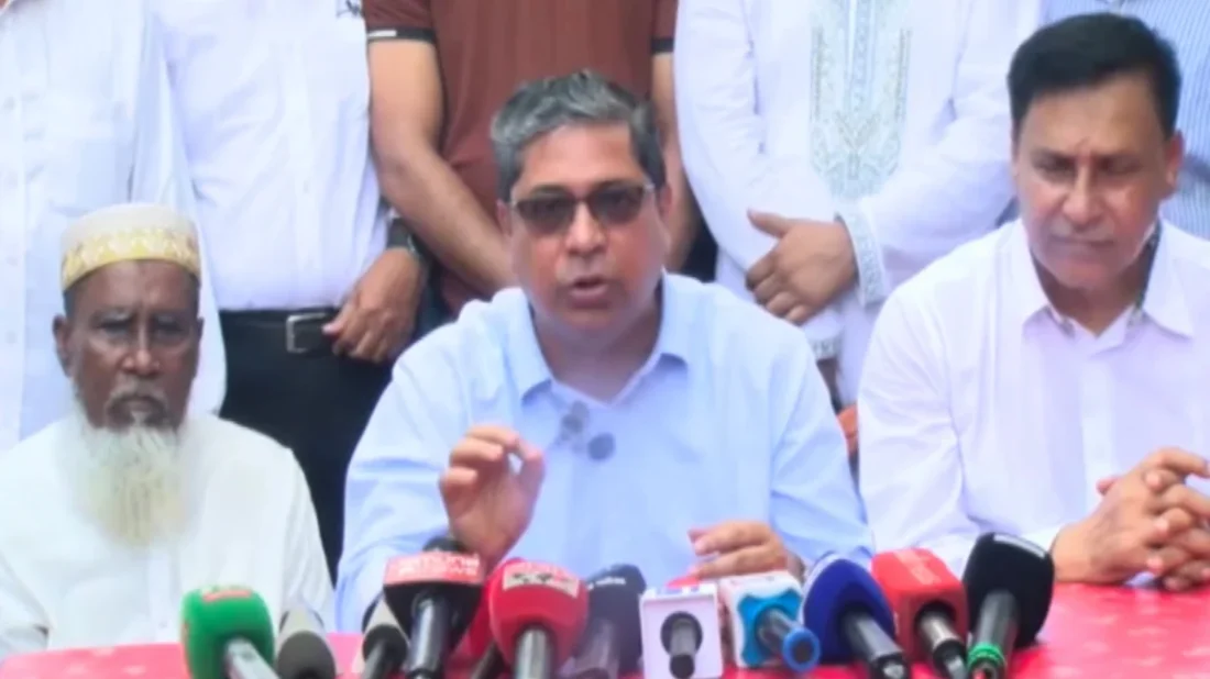 রাষ্ট্রপতির স্ত্রীও ফ্যামিলি কার্ড পাবেন: চার বছরের মধ্যে প্রতিটি পরিবারকে কার্ড দেওয়া হবে,প্রতিমন্ত্রী শাহে আলম
