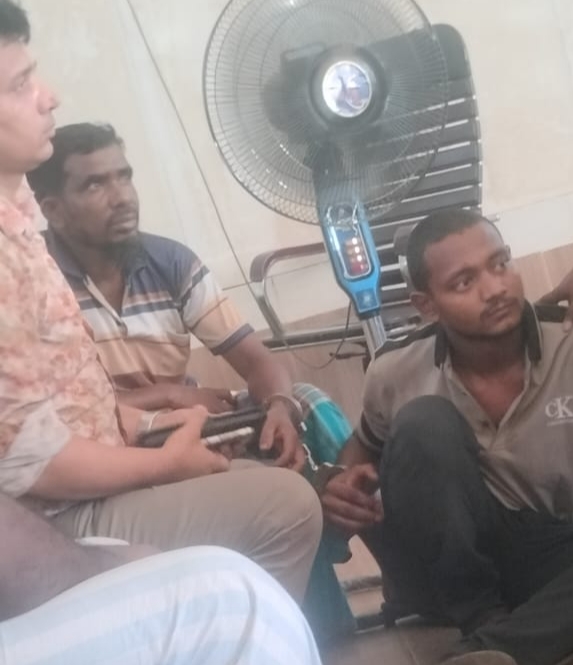 রূপগঞ্জে ব্যাটারিচালিত অটোরিকশা চুরির অভিযোগে গ্রেফতার-২