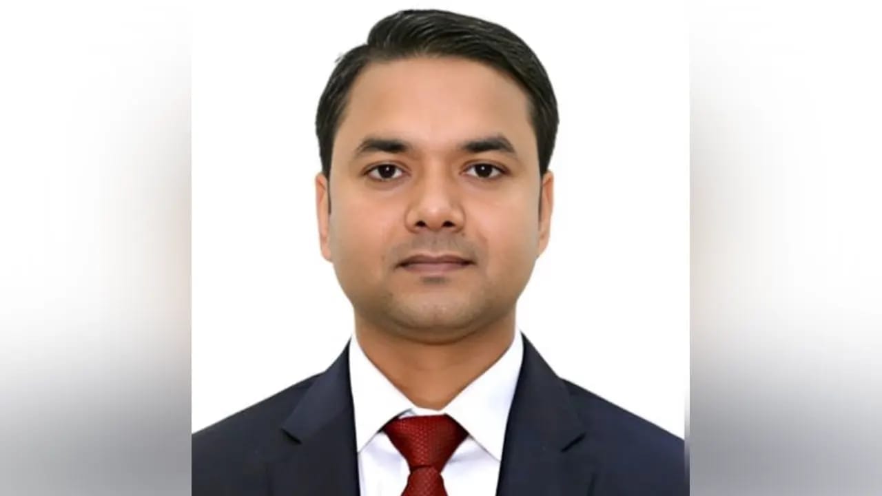 রূপগঞ্জের ইউএনও সাইফুল ইসলাম প্রধানমন্ত্রীর মুখ্য সচিবের একান্ত সচিবে পদায়ন