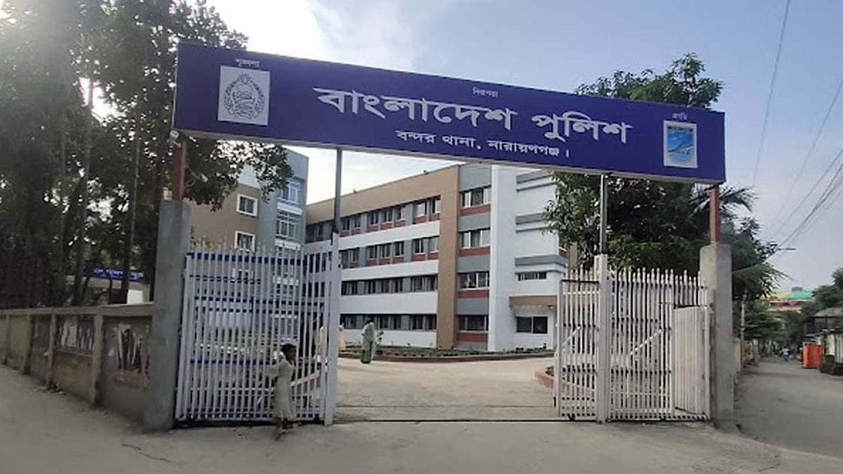 নারায়ণগঞ্জে পুলিশের বিশেষ অভিযানে গ্রেপ্তার ৮৮, মাদক উদ্ধার
