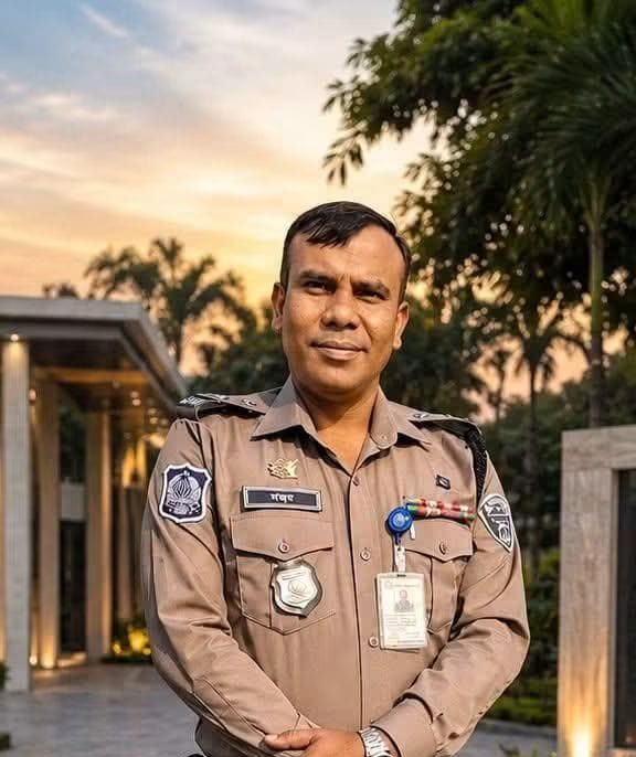 প্রেসিডেন্ট পুলিশ পদক পিপিএম সেবা পেলেন পিবিআই এর এসআই মনজুর রহমান