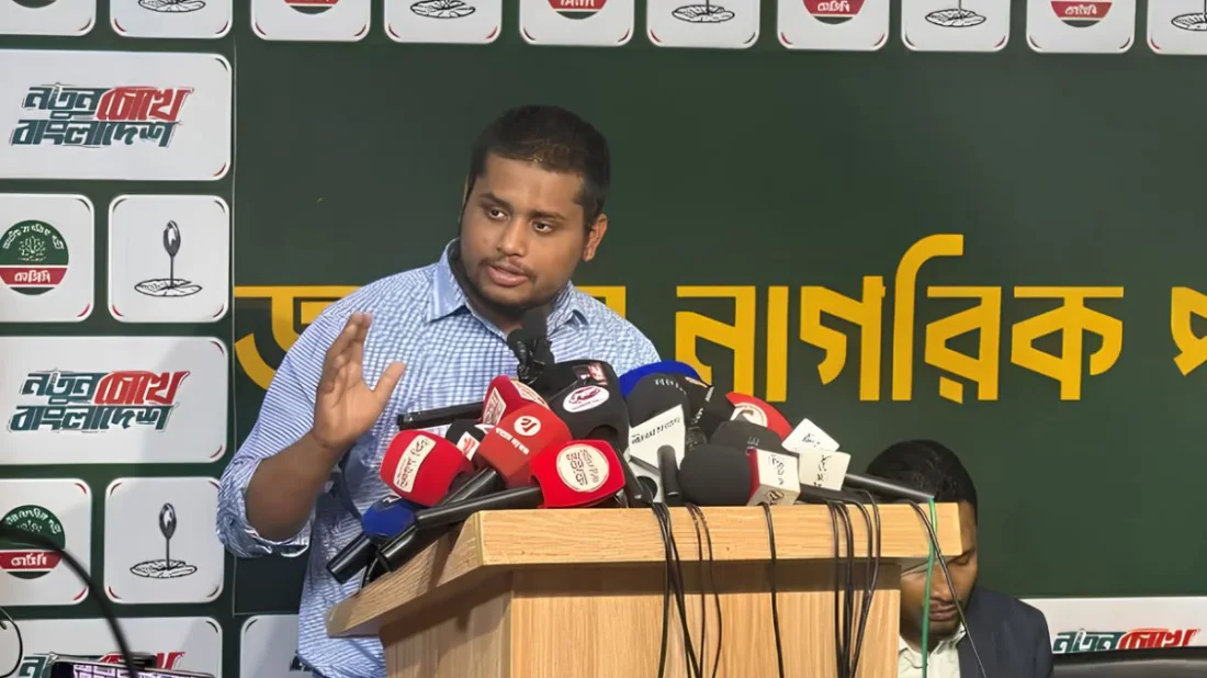 ফিটনেসবিহীন গাড়ির চালকের আসনে তারেক রহমান, গন্তব্যে পৌঁছানো কঠিন: হাসনাত