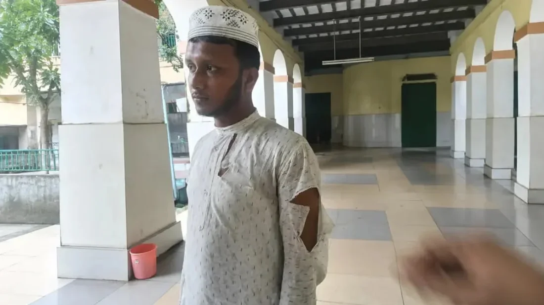 আলিয়া বিশ্ববিদ্যালয়ের ৩ শিক্ষার্থীকে মারধর, ‘জঙ্গি’ বলে গালাগালের অভিযোগ