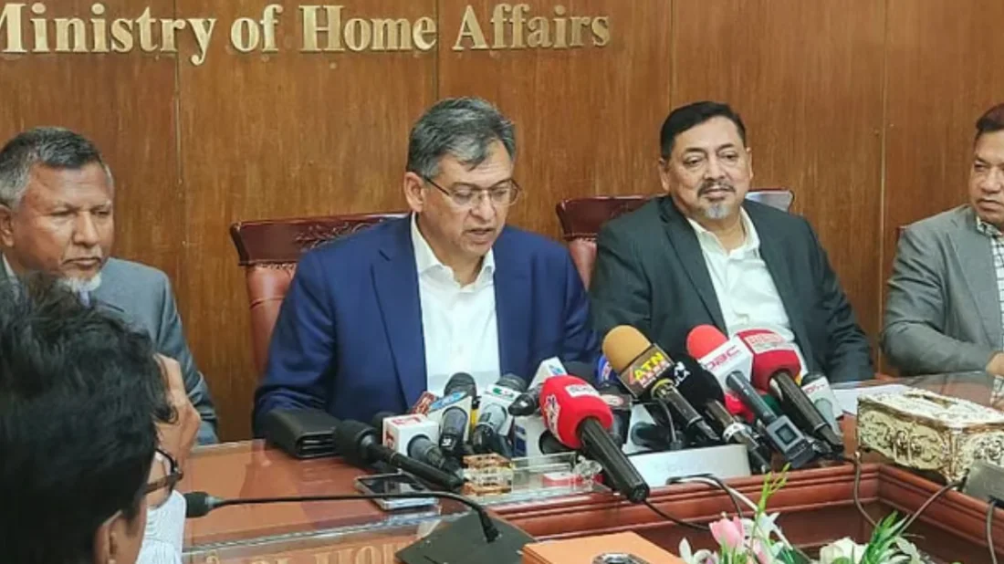 রাড্ডা সেন্টার ভাঙার অভিযোগ প্রমাণিত হলে মিষ্টির বিরুদ্ধে ব্যবস্থা: স্বরাষ্ট্রমন্ত্রী