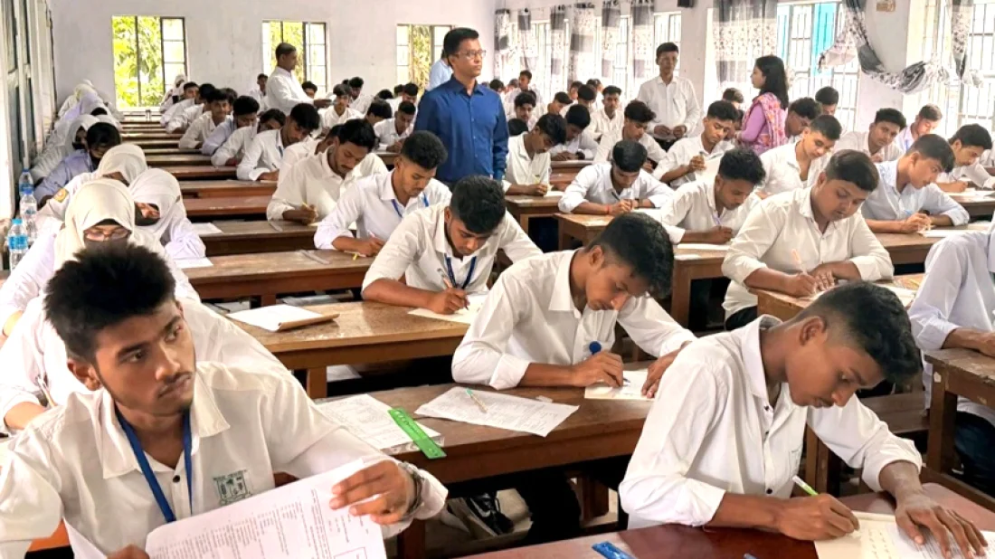 চলতি মাসের শেষ সপ্তাহে প্রকাশ হতে পারে এইচএসসি পরীক্ষার ফল